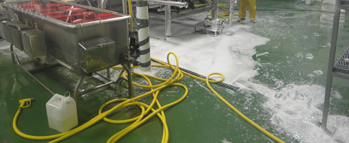 Industrial Vessels & Floor Cleaning